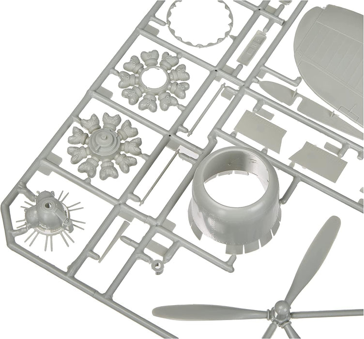 REVELL 04781 - Vought F4U-1A Corsair 1:32 Scale Model Plane